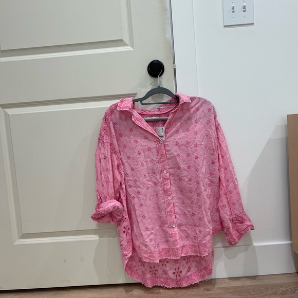 Pink button down top - Picture 3 of 5